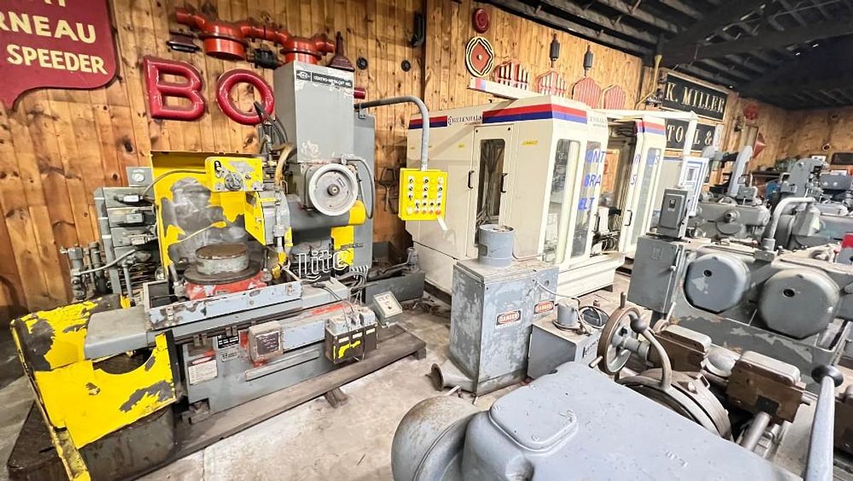 Used Arter /CentroMetalCut, 12", Air Force surplus