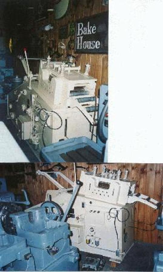 Used Aida #LM3032, 12" x .120", combination coil cradle & straightener, 1980' s