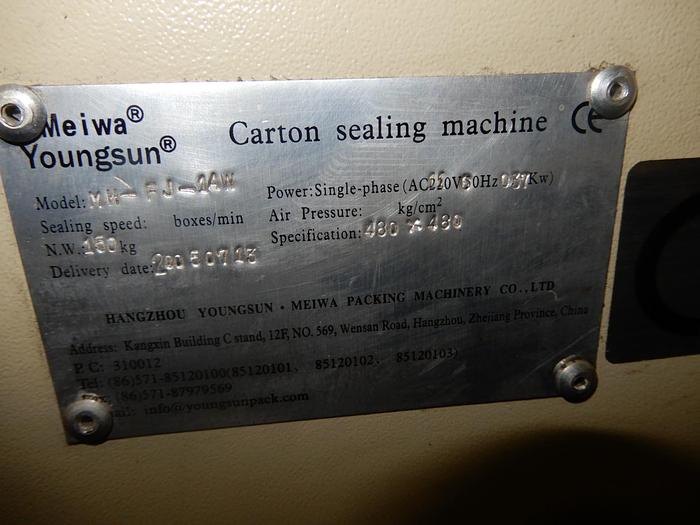 Used CASE TAPER MEIWA YOUNGSUN W/CONVEYOR MFG. 2005