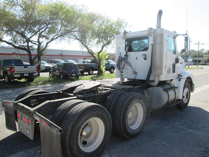 Used 2000 International 9100i Day Cab