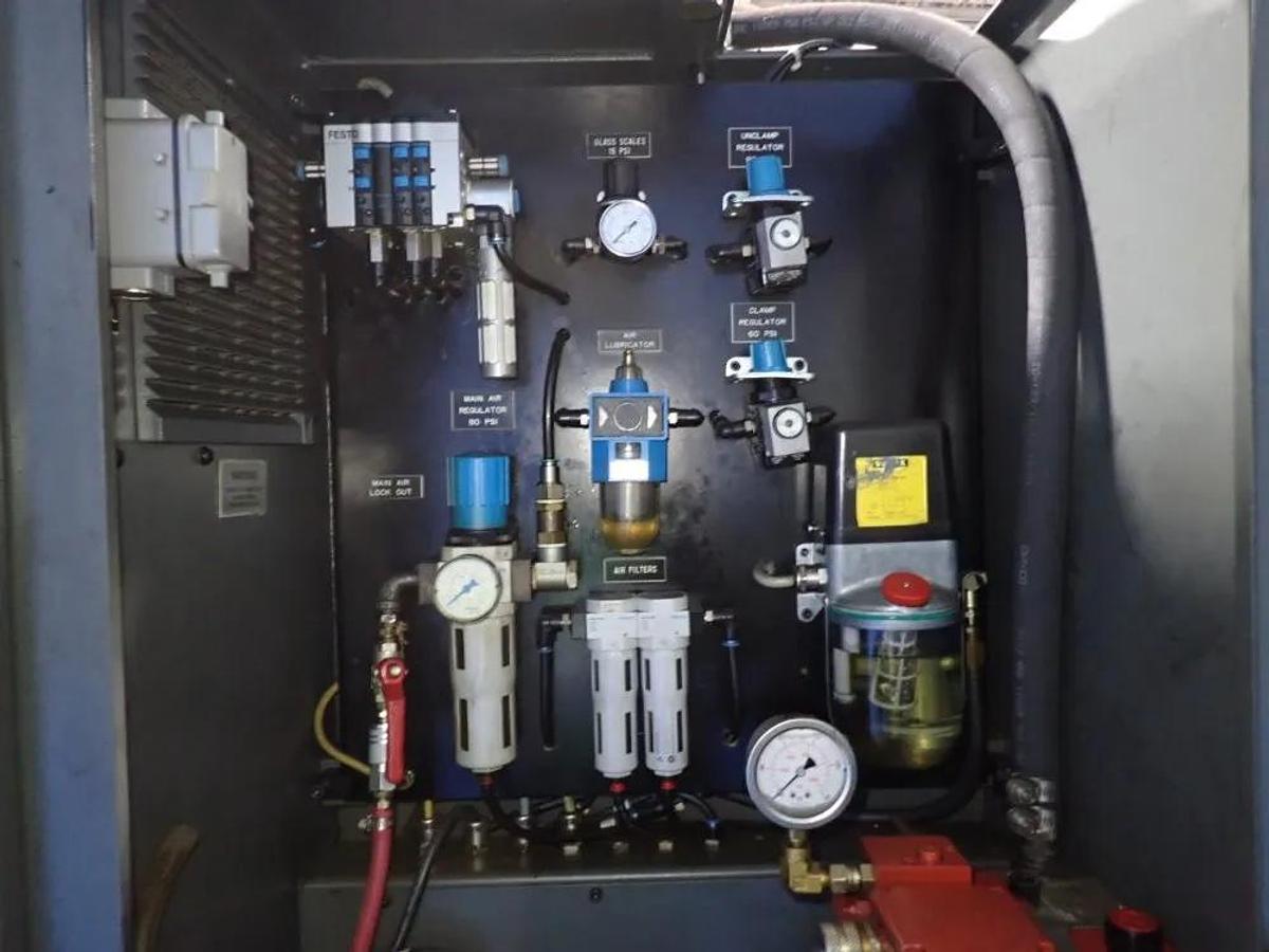 Usado 2002 Walter Walter Helitronic Mini Power HMC500