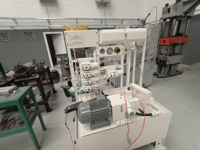 Usado 1998 LIEBHERR WS501