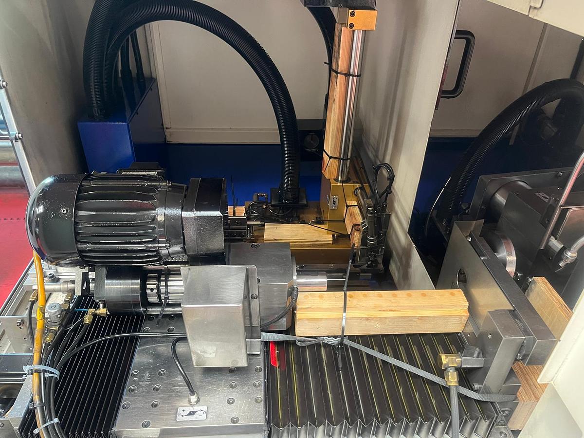 Usado 2009 Rollomatic NP4