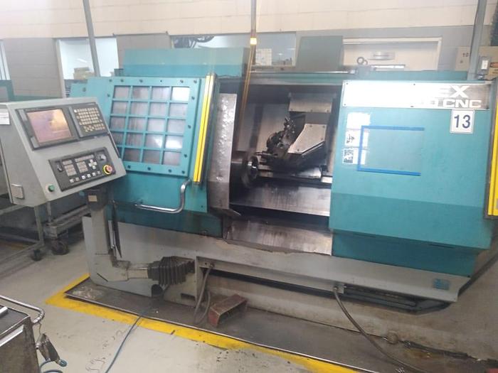 Usado 2001 INDEX Centro de torneamento CNC GU600