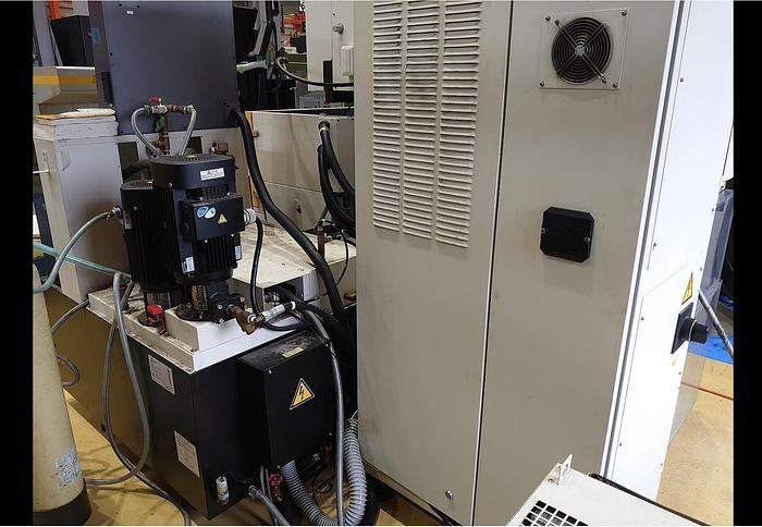 Usado 2016 FANUC RoboCut A-C400iB