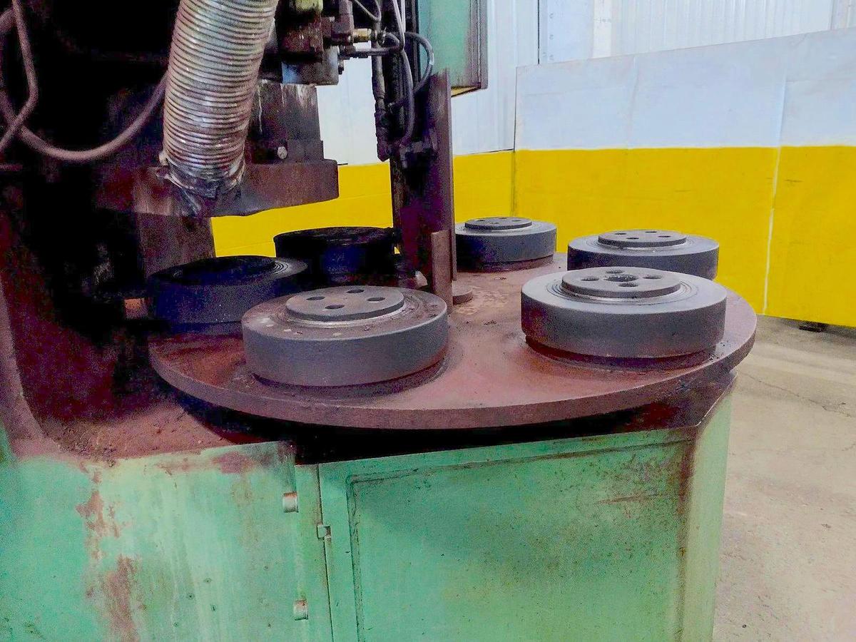 Usado 1998 BOSCH 7 STATION SURFTRAN THERMAL DEBURRING MACHINE