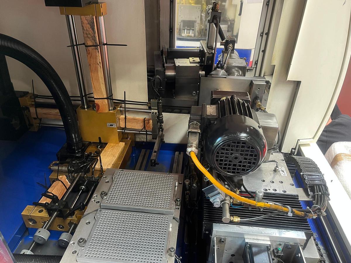 Usado 2009 Rollomatic NP4