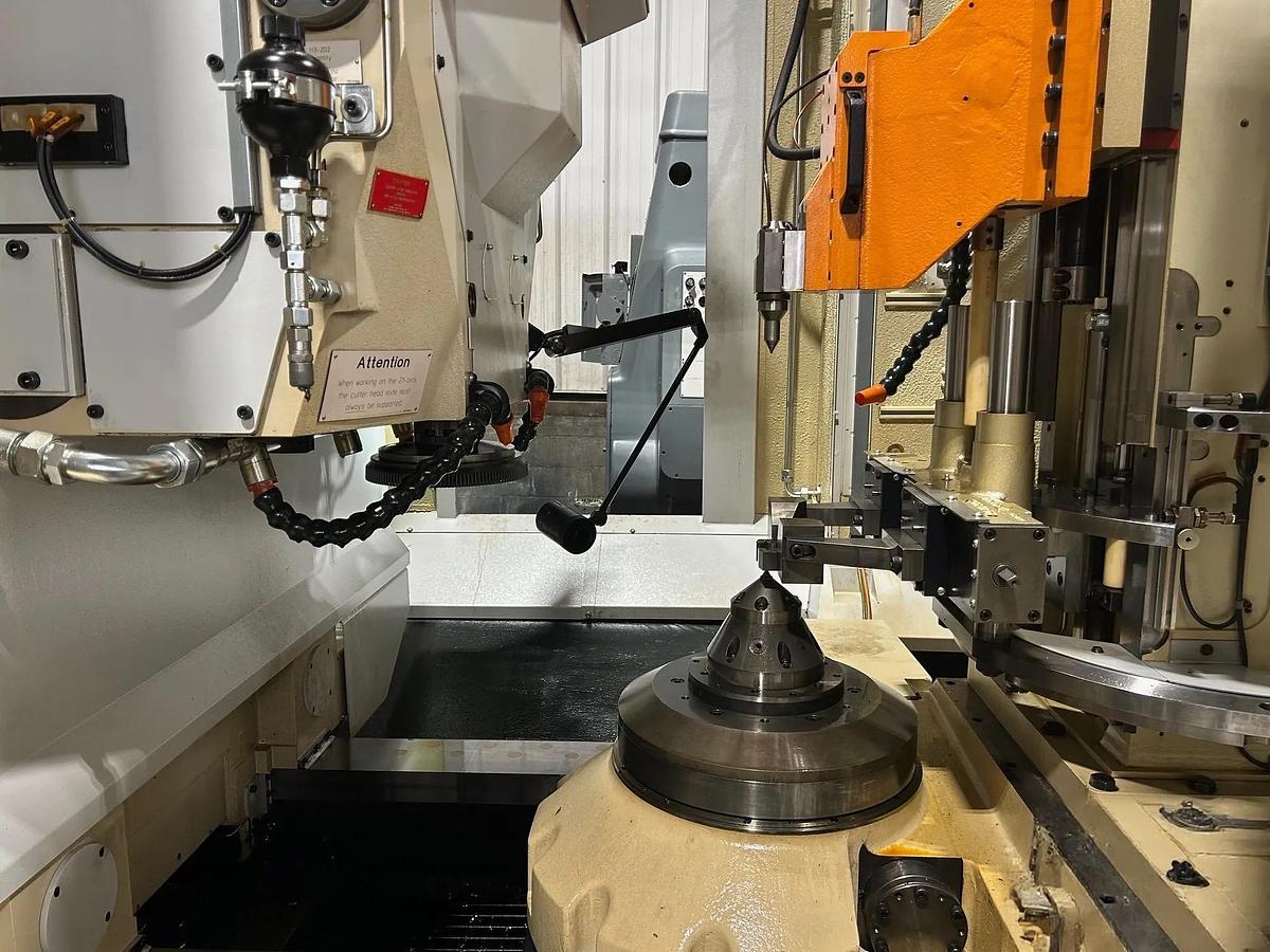 Usado 2013 LIEBHERR LIEBHERR LFS 380