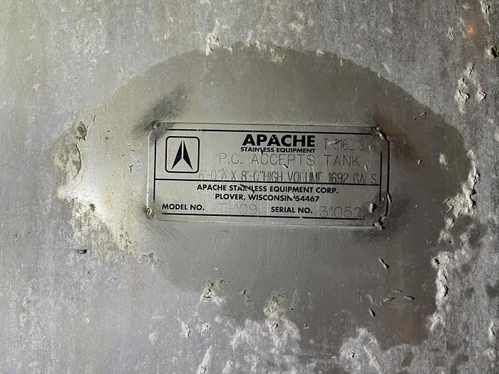 Used APACHE MDL. T-109 6' DIA.  X 8' HIGH 316L SS TANK WITH AGITATOR 1692 GALLONS
