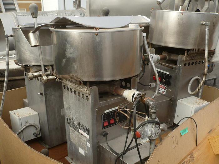 Used Cretors 60 Oz Pedastal Poppers