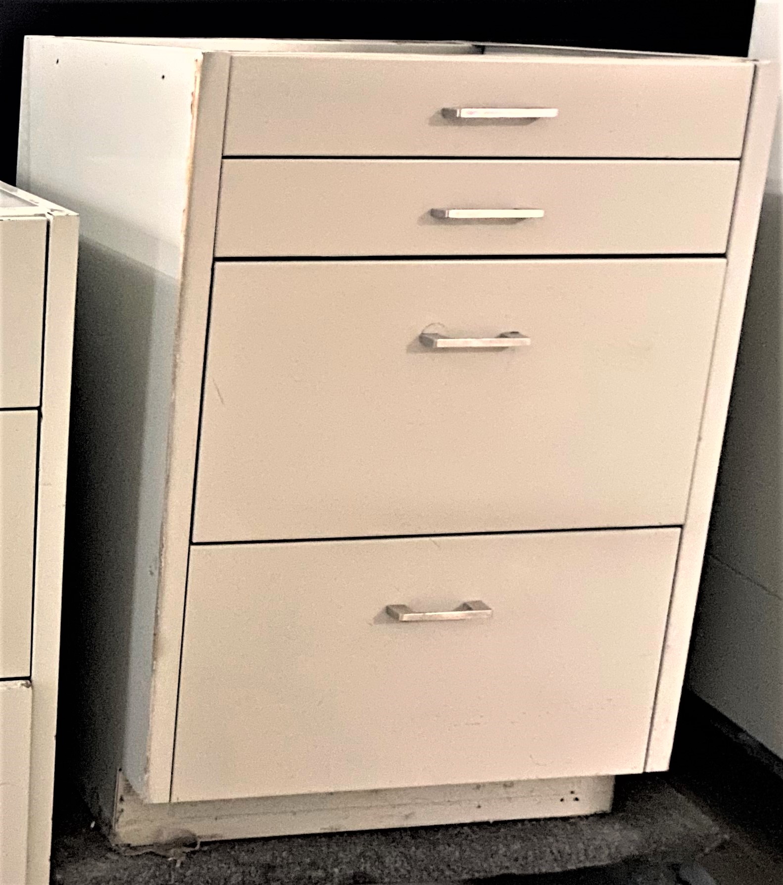 Used Sold Metal Laboratory with 2 x 2 Drawers 24"W x 22"D x