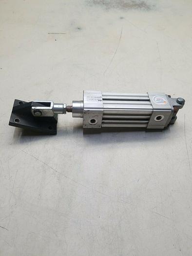 Used PHD CVAS6V 32 X 50-M