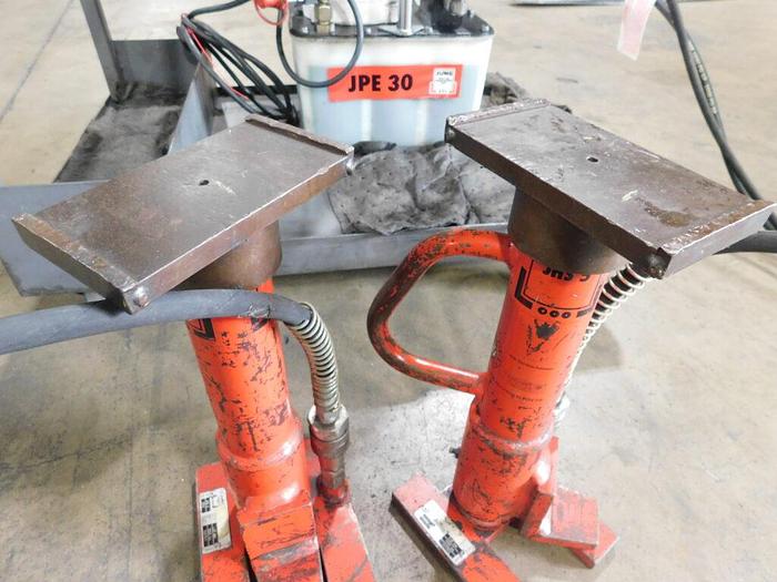 Used Jung JPE-30 Powered Hydraulic 520 Bar Confined Space Toe Jack Set