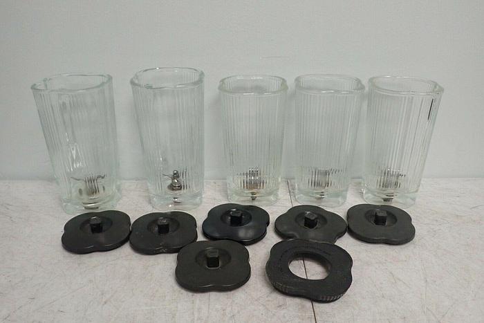 Used Lot of 5 Waring Clover Leaf 40-oz 5-cup Glass Blender Jars with 7 Lids/Covers