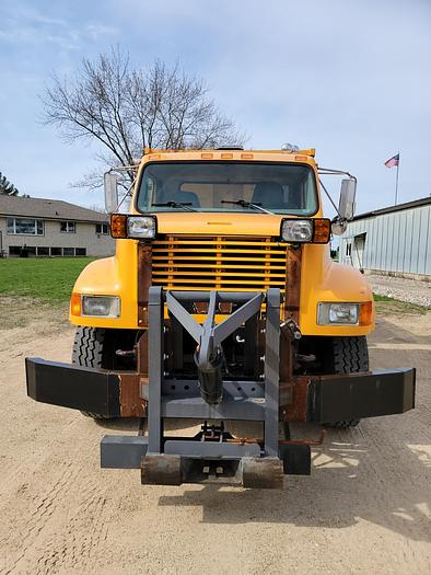 Used 2002 International 4900