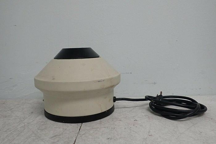 Used Clay Adams 0151 6-Place Analytical Centrifuge with 6 Vials