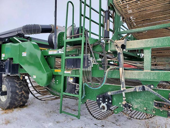 Used 2015 Lockwood 674 Potato Digger