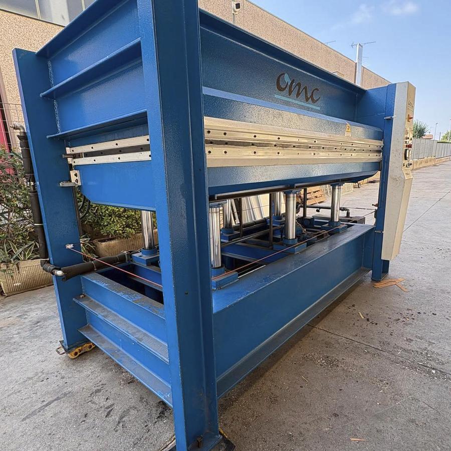 Usato Pressa usata OMC PL 90/13