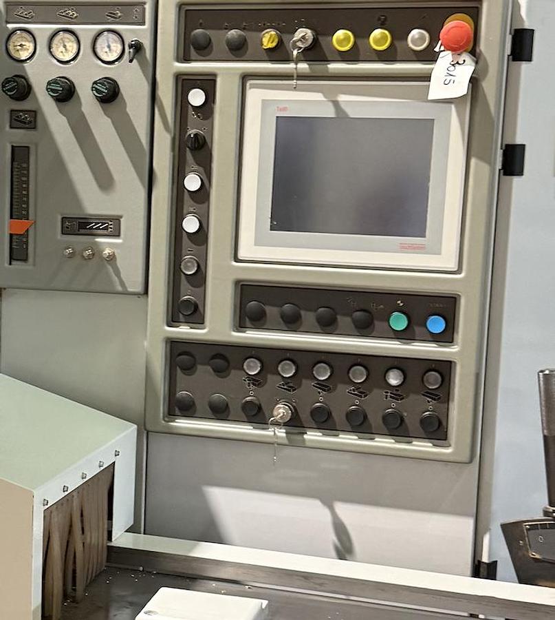 Usato MEGA 230/6