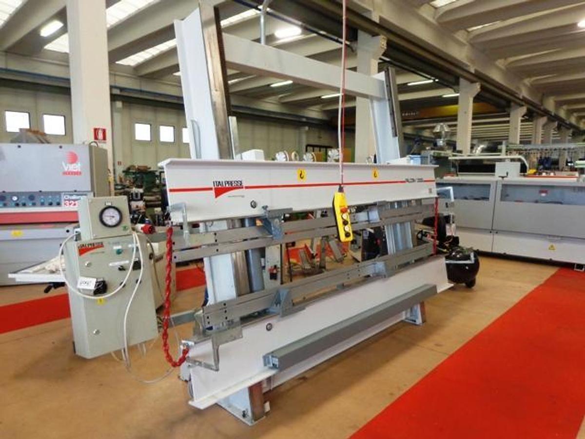 Usato FALCON 2000