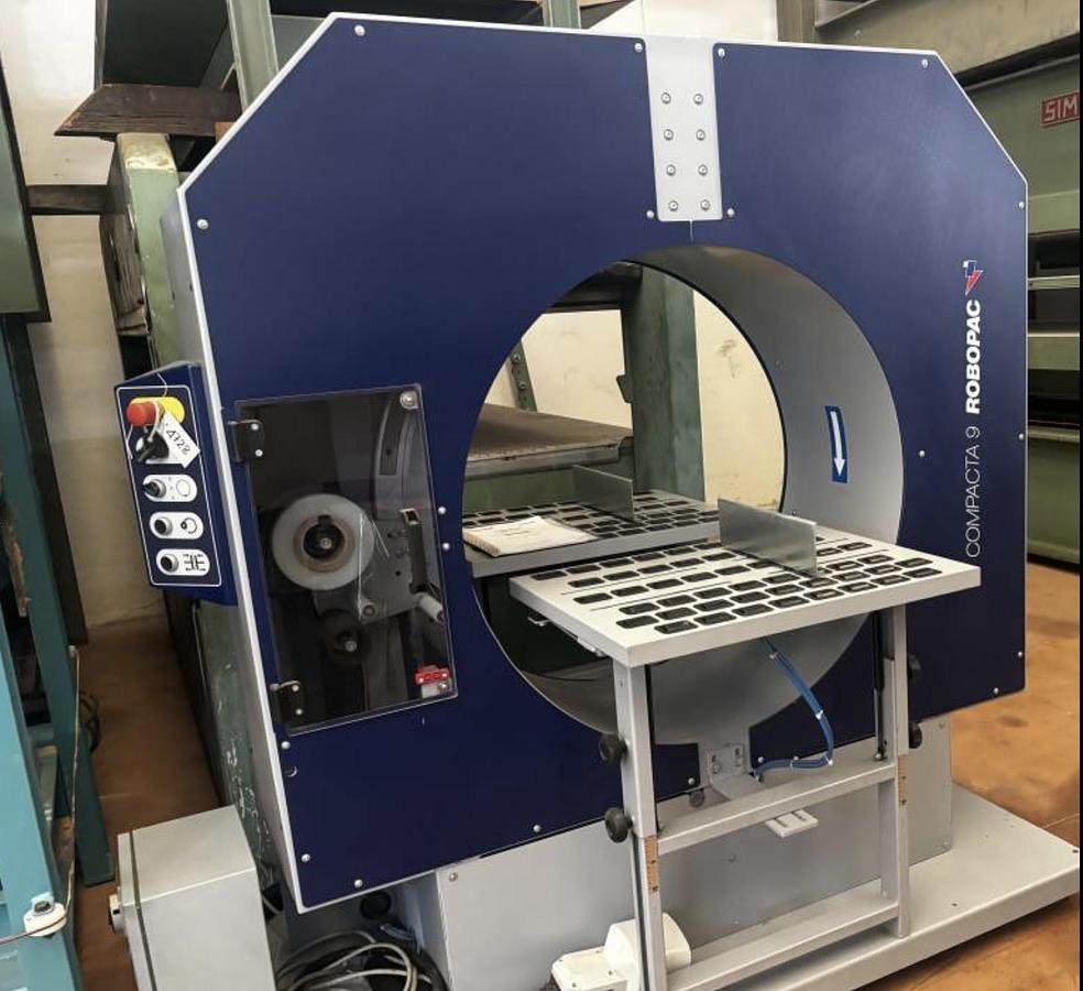 Usato Compacta 9