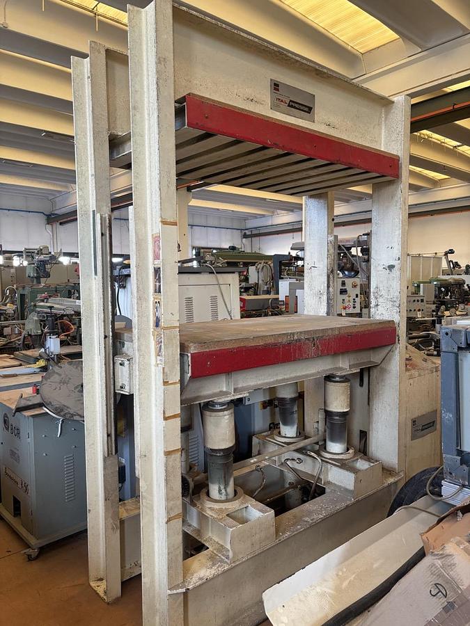 Usato ITALPRESSE