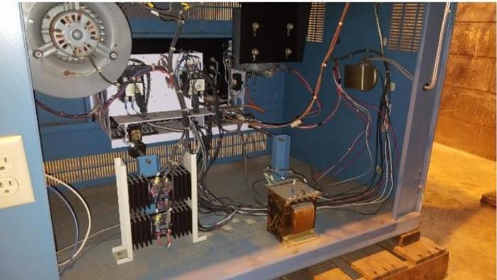 Used 25"W x 20"H x 20"L Blue M IGF-7780 Inert Gas Cabinet Oven, 1100°F