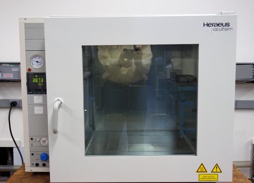 Used Heraeus  VT6130M