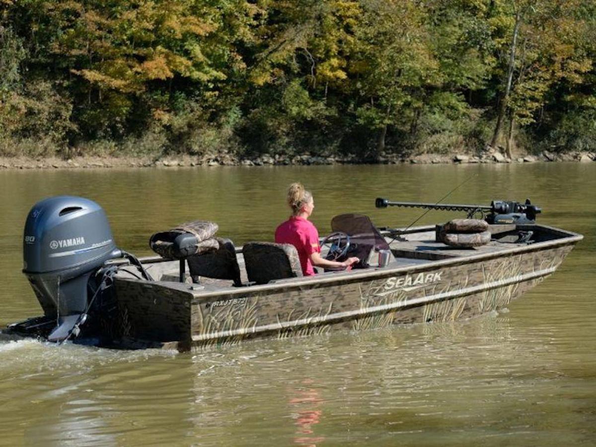 2025 SeaArk Shadow 187 j Side Console