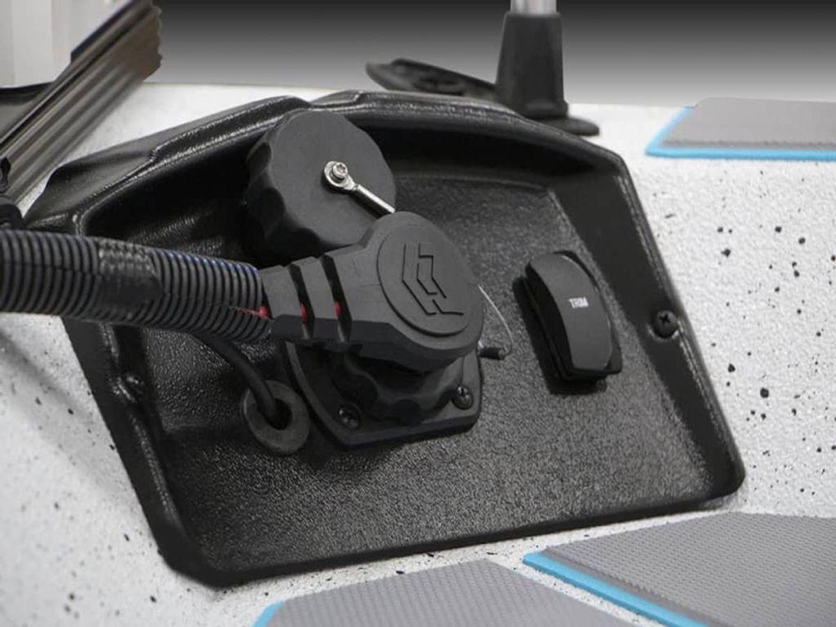 2025 Xpress Boats H210B Base