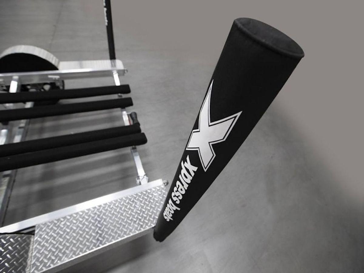 2025 Xpress Boats AW24 Base