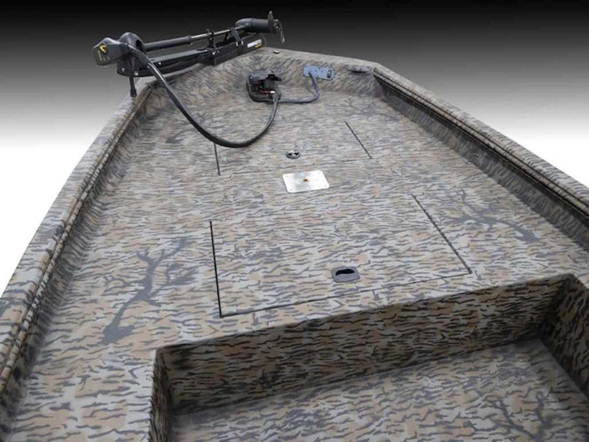 2025 Xpress Boats XP200 Catfish Base