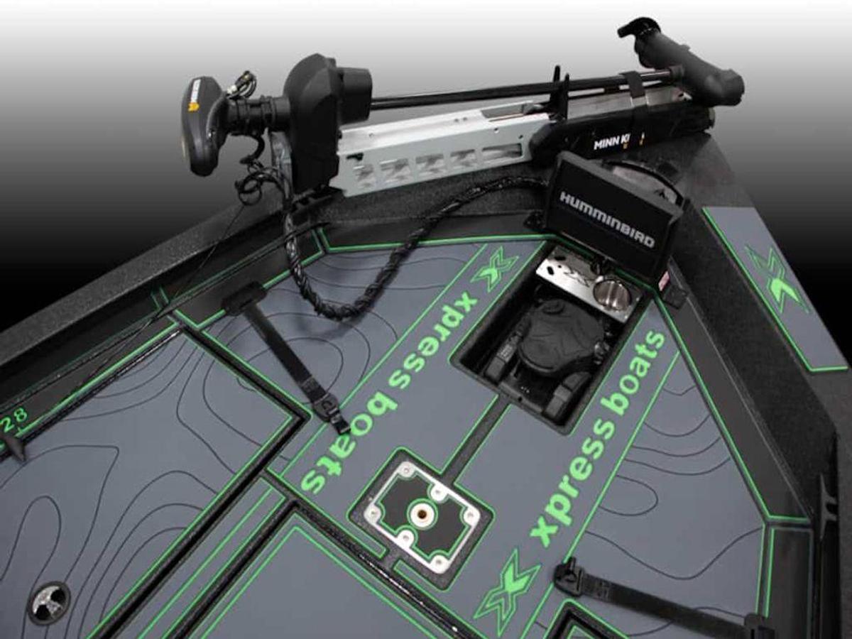 2025 Xpress Boats X19 Pro Base