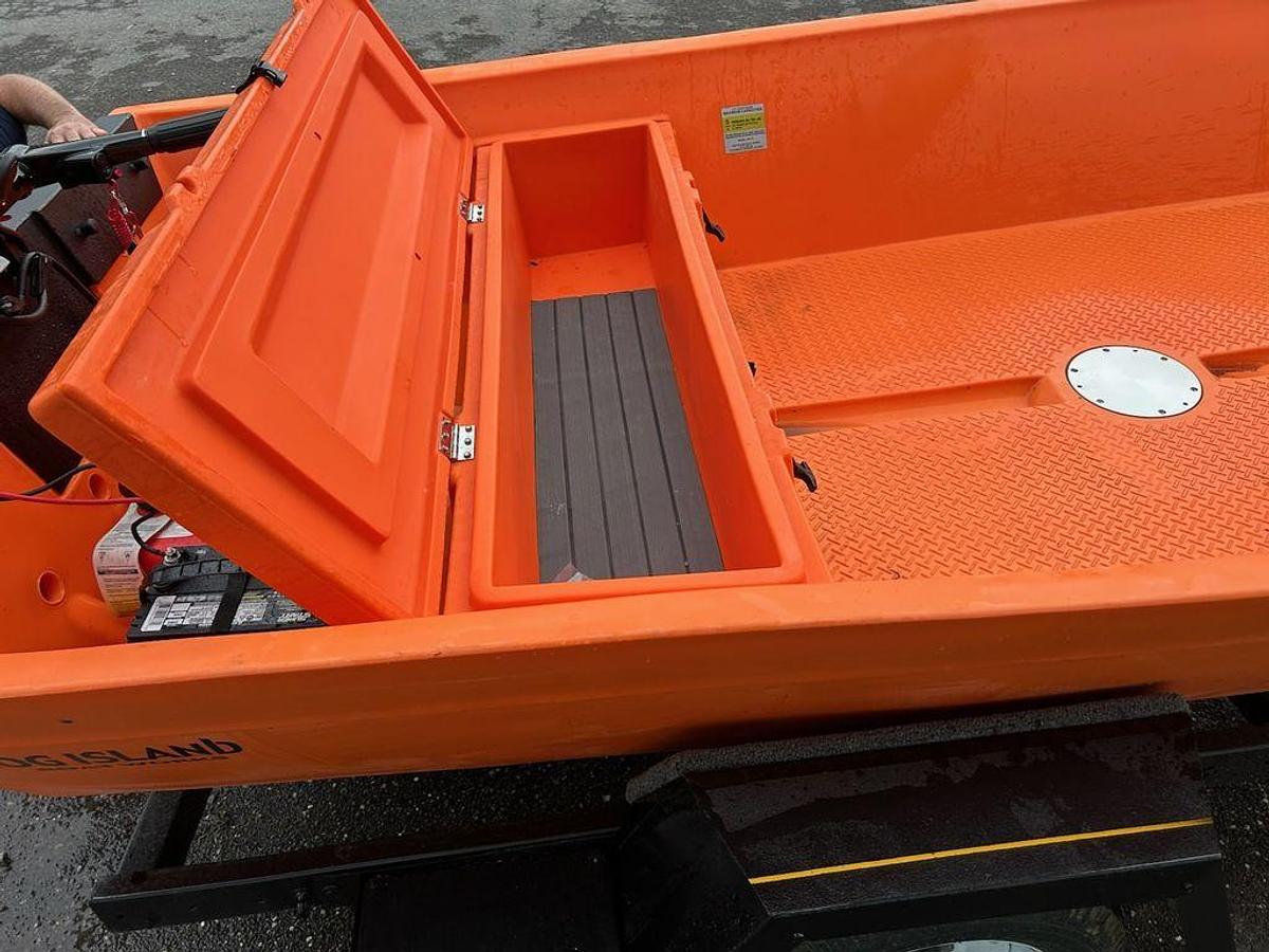 2024 Hog Island Boat Works SW16