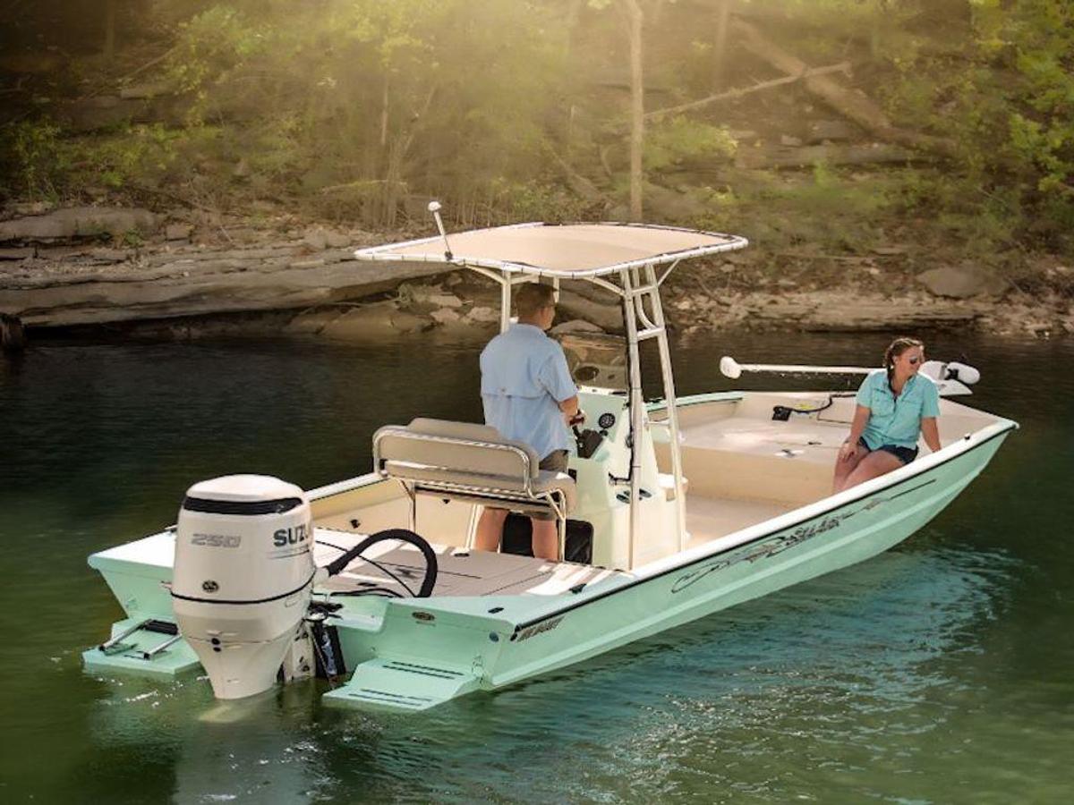 2025 SeaArk Big Daddy Coastal Center Console