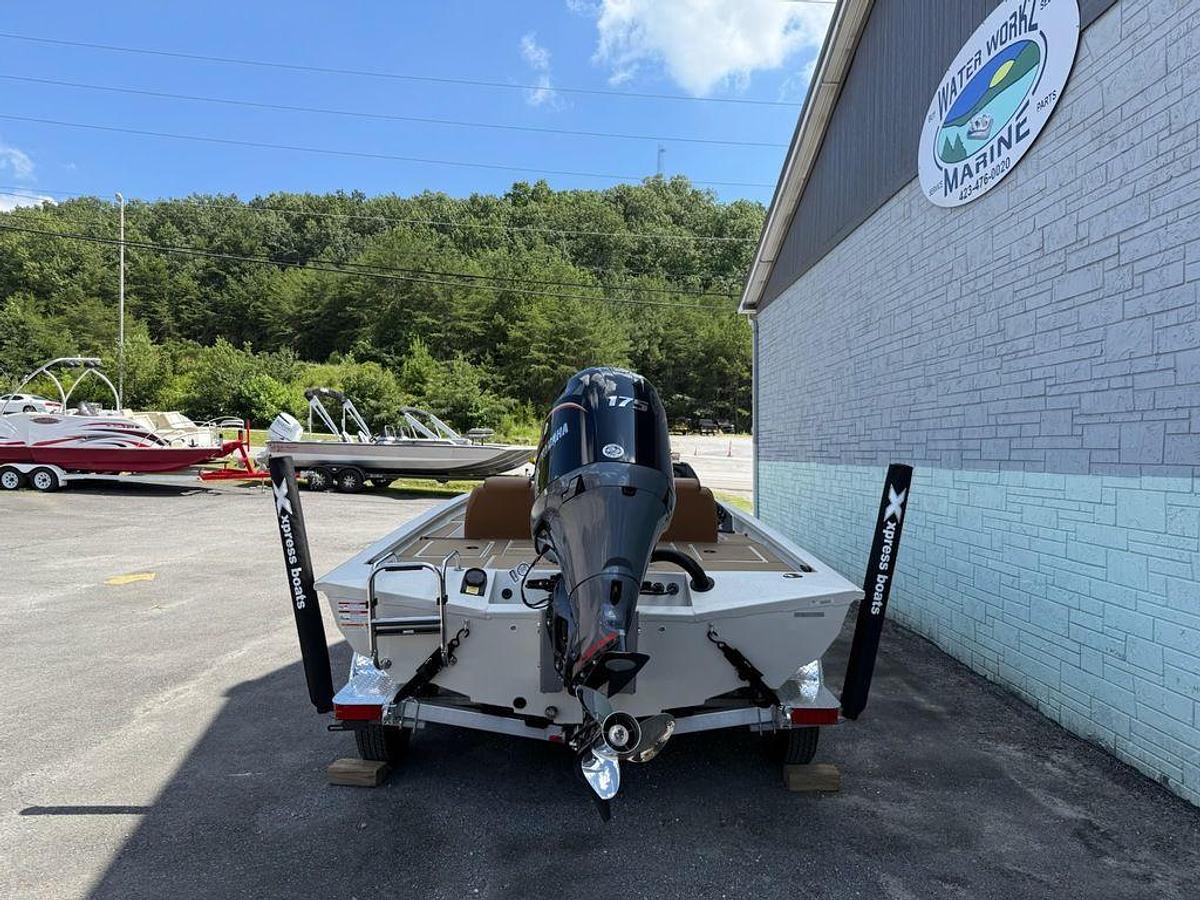 2026 Xpress H20 Bass