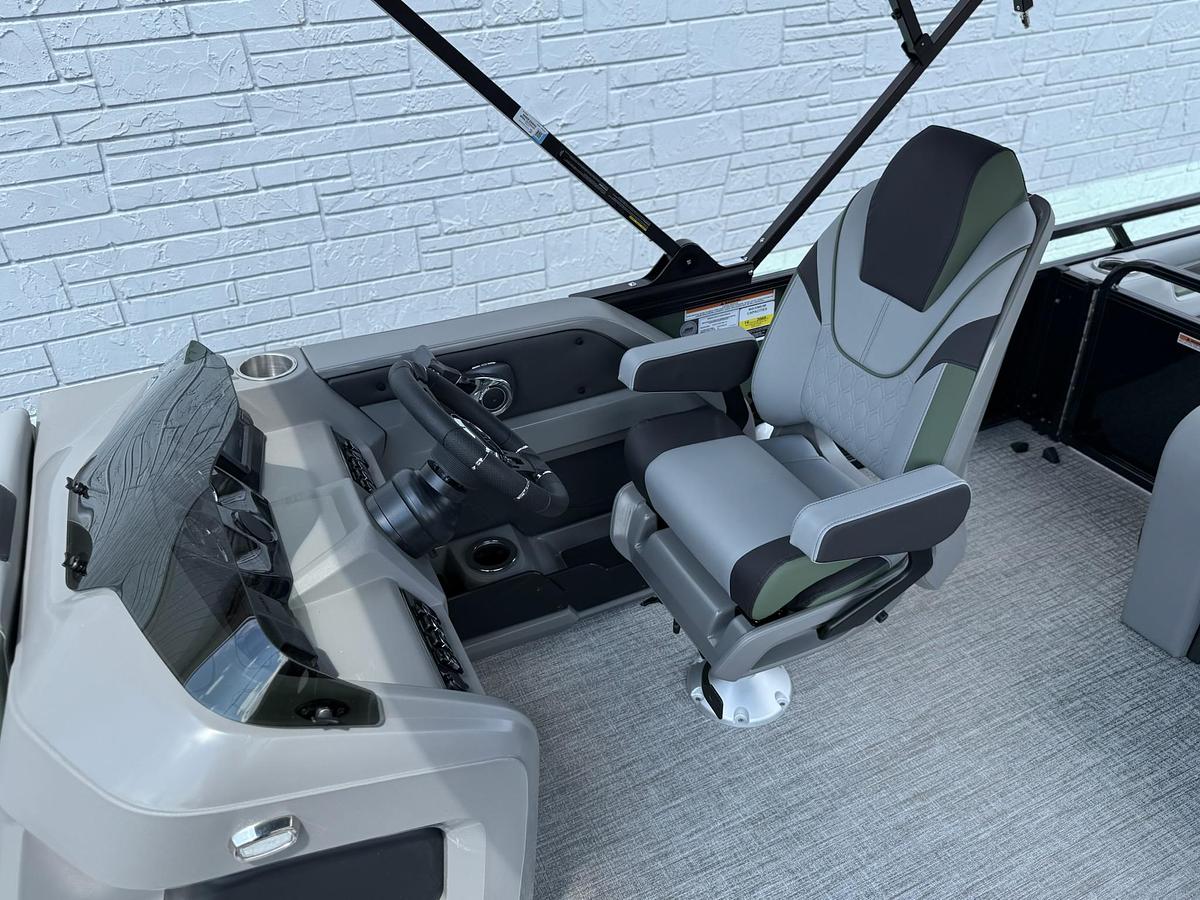 2026 AVALON 2585 LSZ VRB