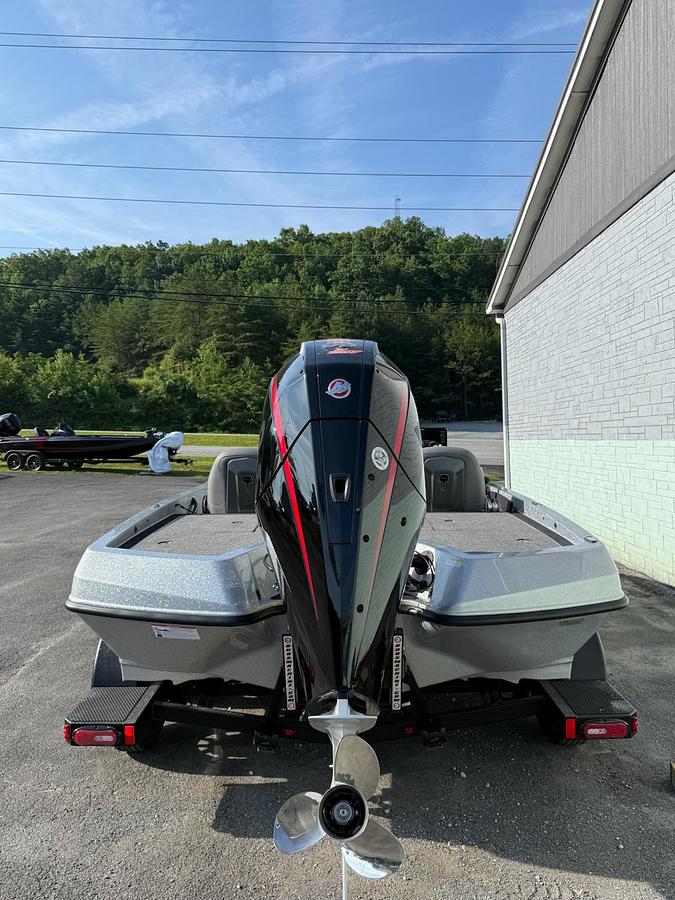 Used 2027 iKon VLX21