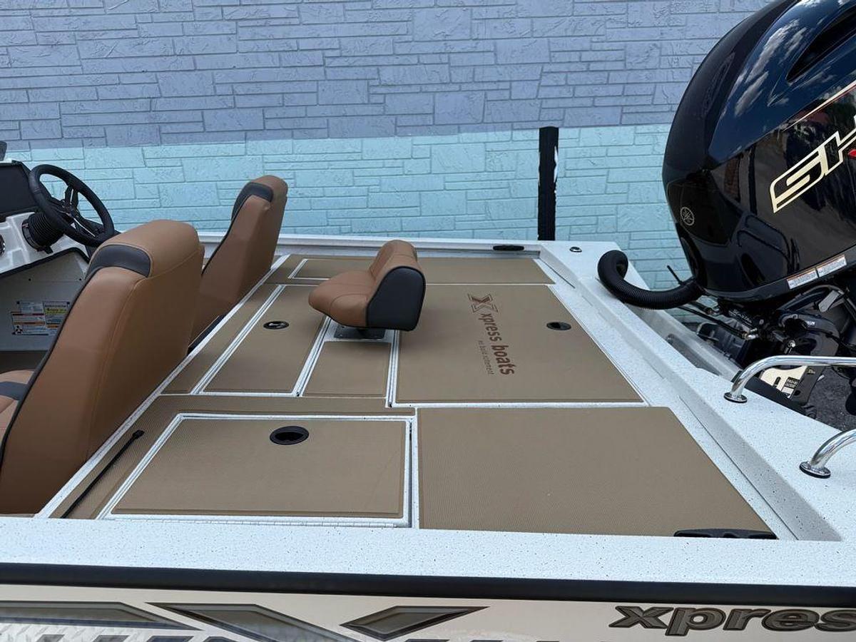 2026 Xpress H20 Bass