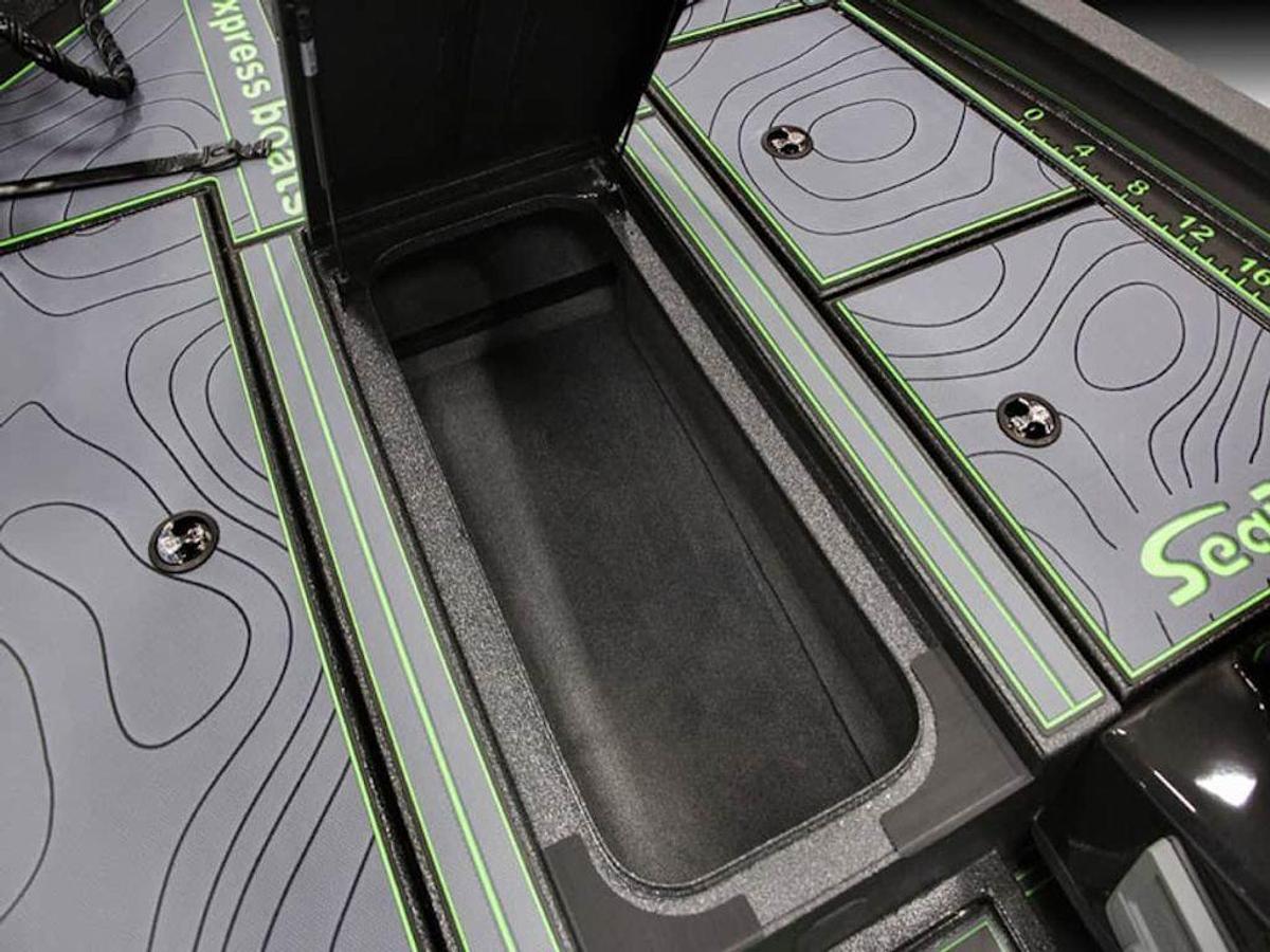 2025 Xpress Boats X19 Pro Base