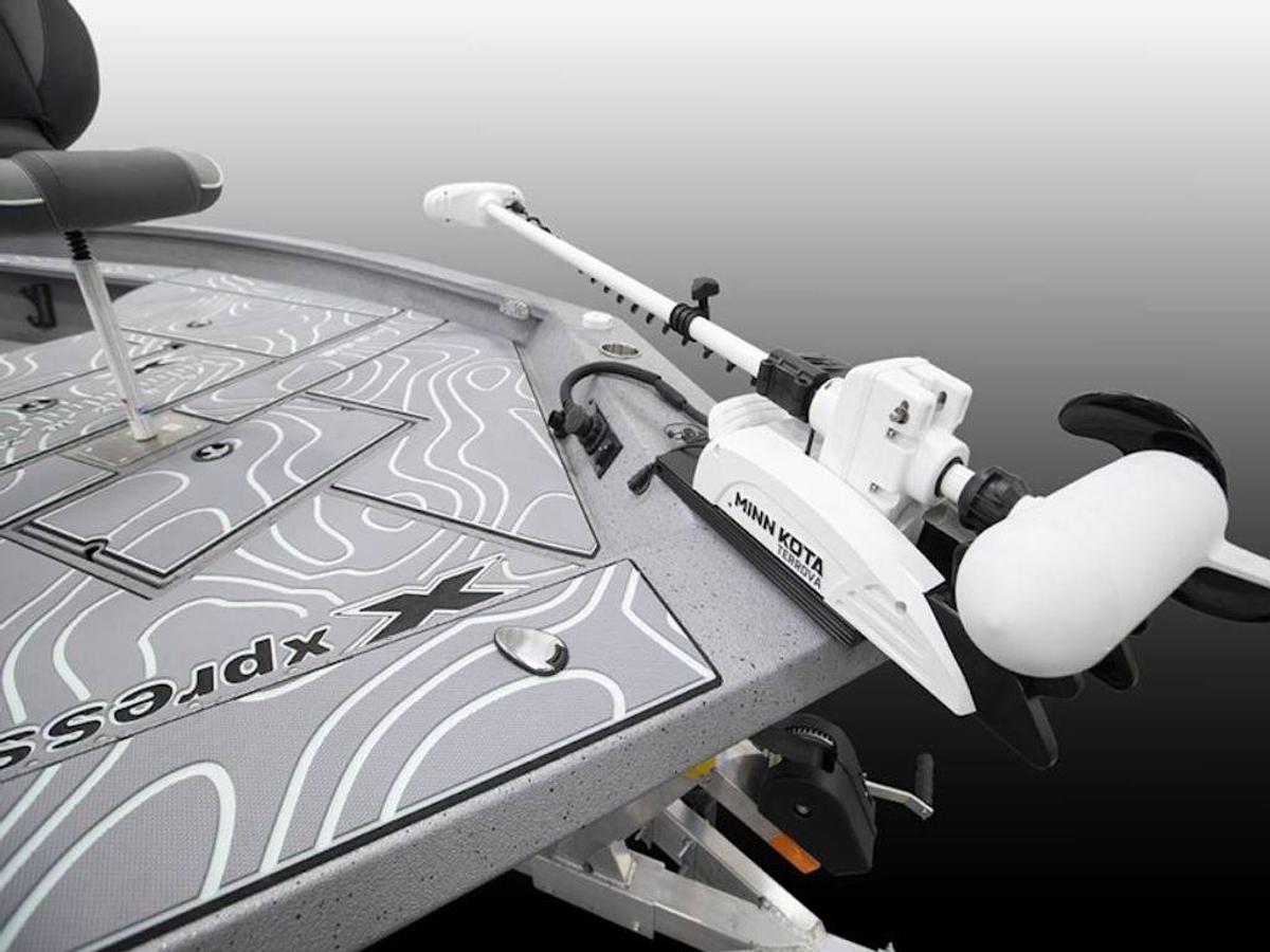 2025 Xpress Boats X23B Base