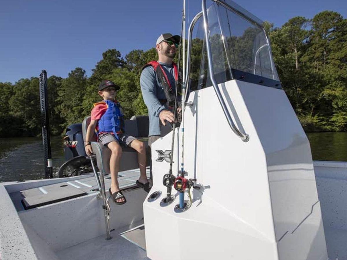 2025 Xpress Boats H210B Base