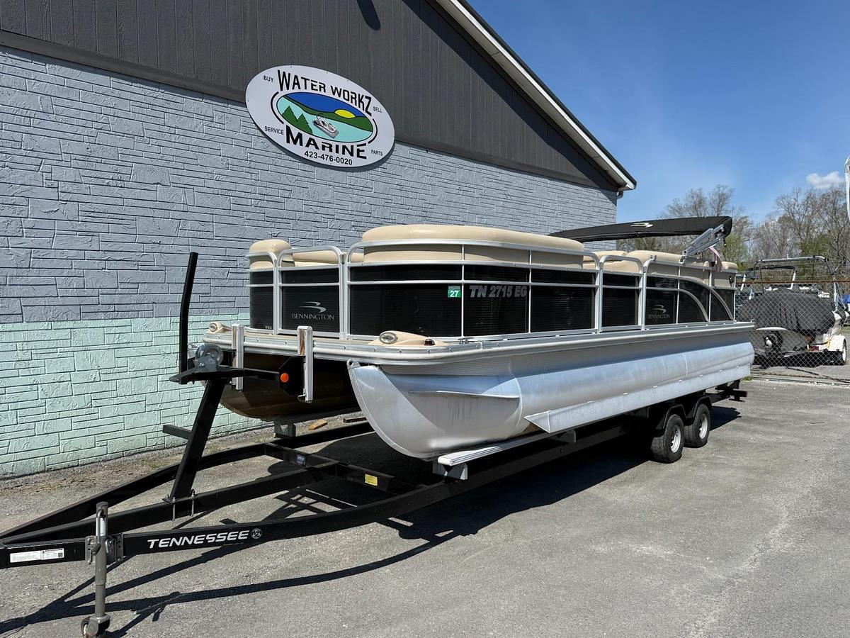 Used 2014 Bennington 24SLX