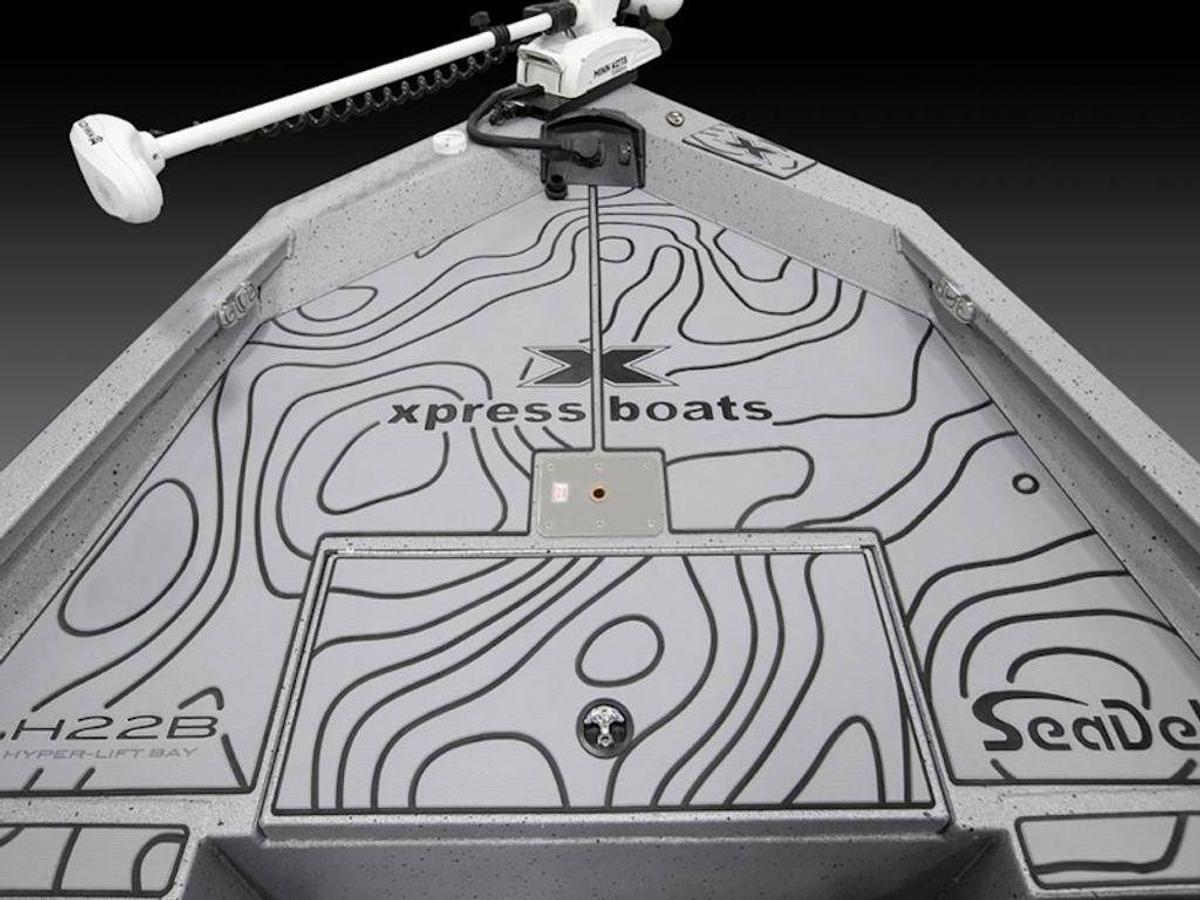 2025 Xpress Boats H22B Base