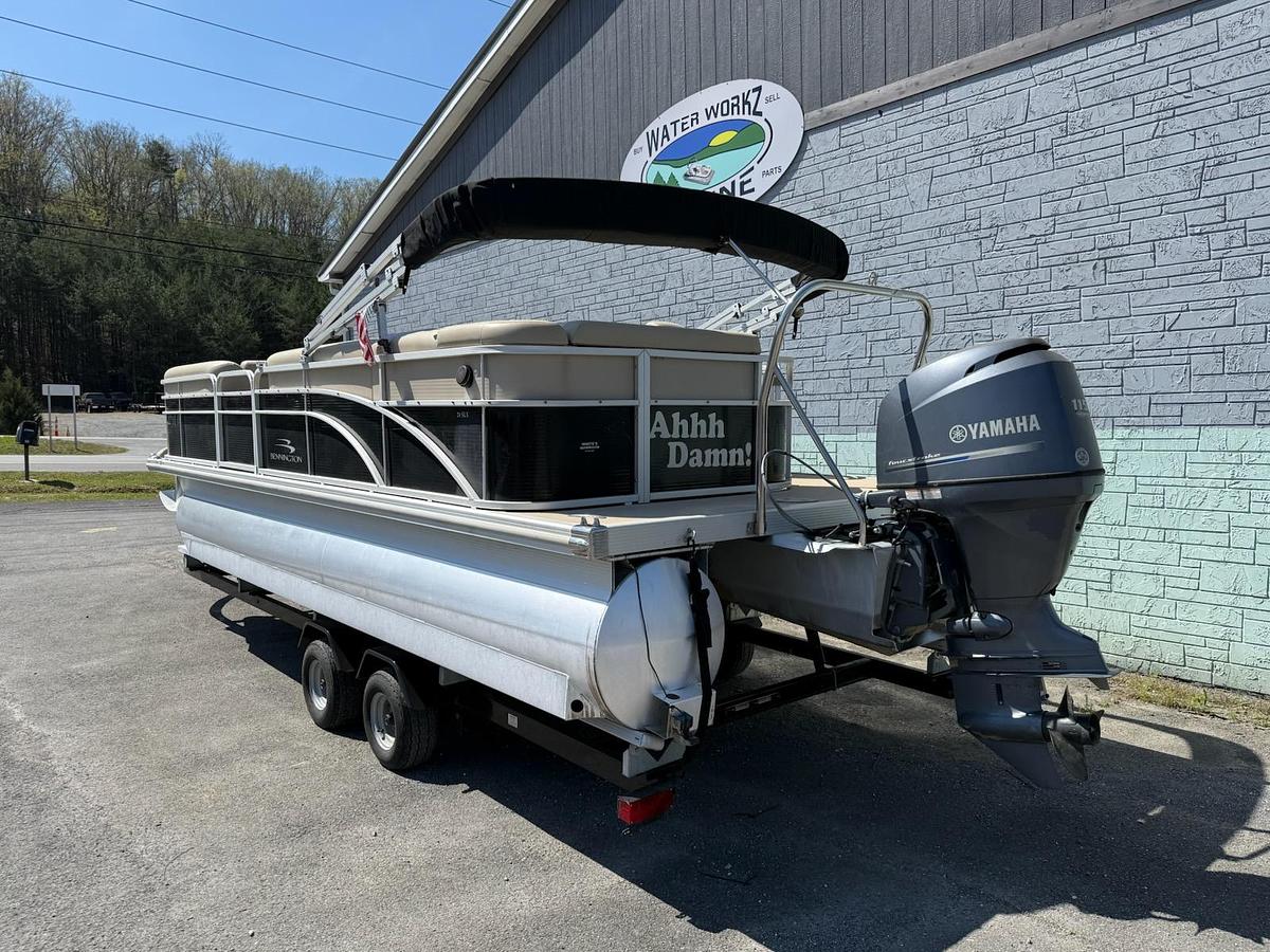 Used 2014 Bennington 24SLX