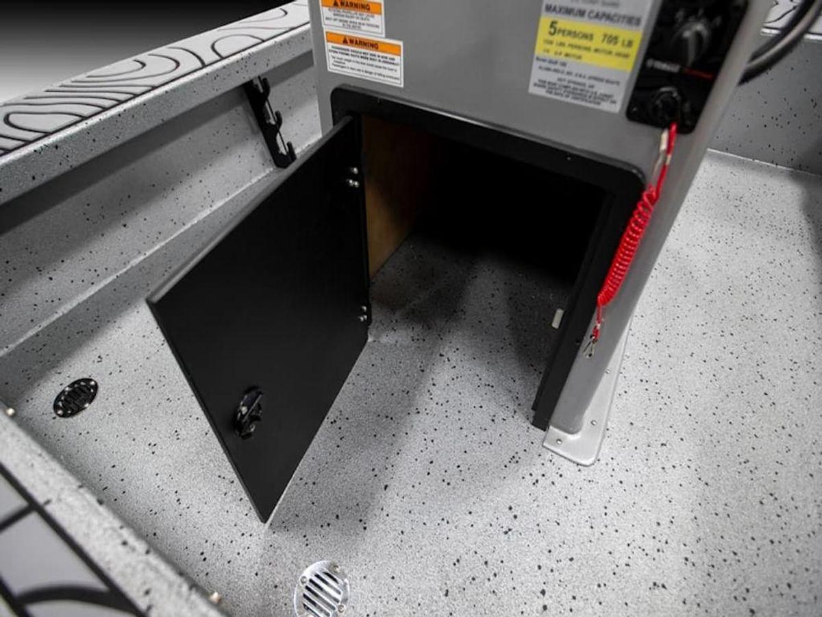 2025 Xpress Boats Skiff 185 Base