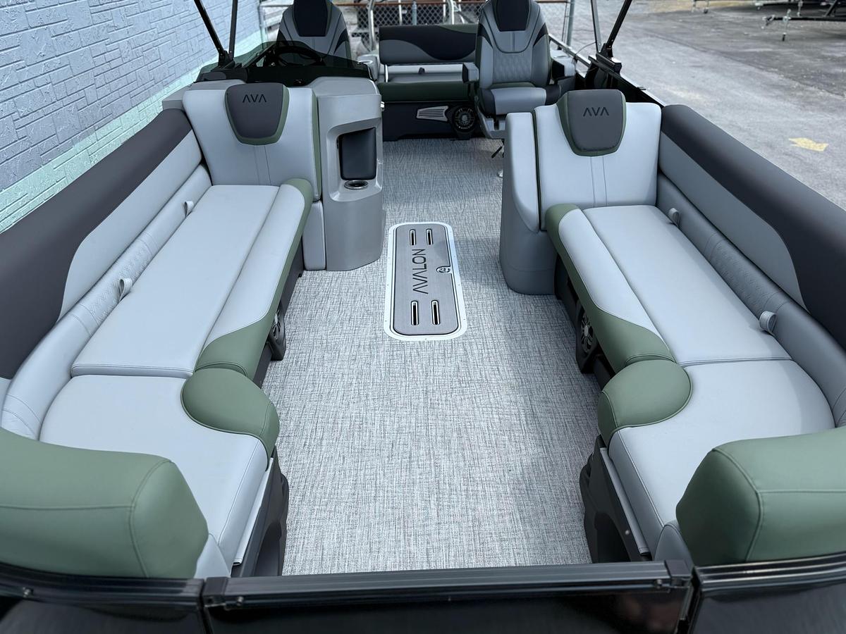 2026 AVALON 2585 LSZ VRB