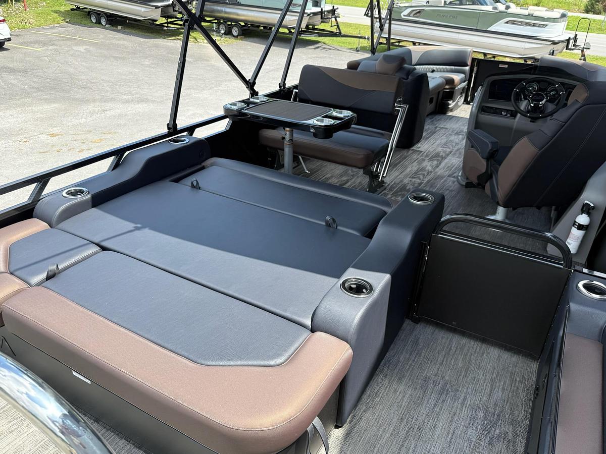 2026 AVALON 2585 LSZ ENTERTAINER