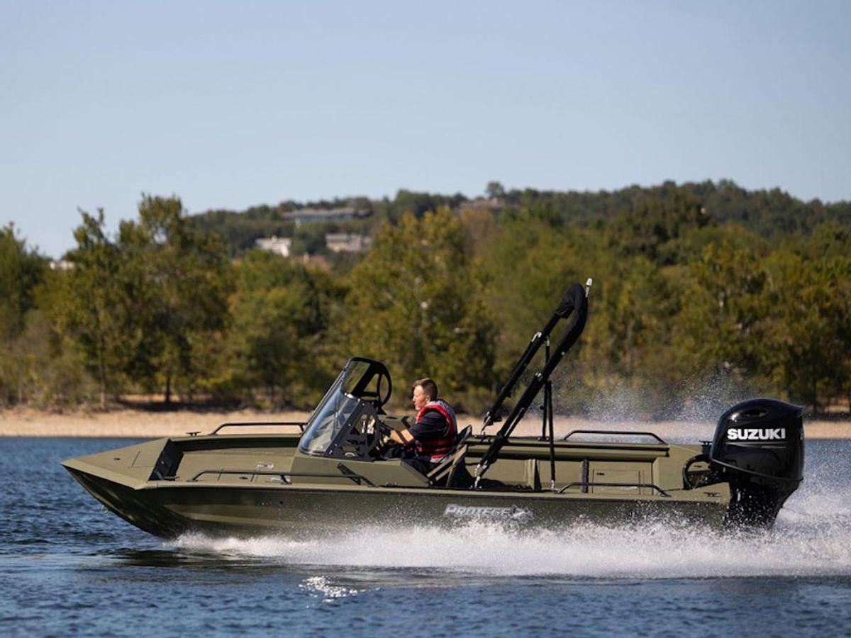 2025 SeaArk Protege Base