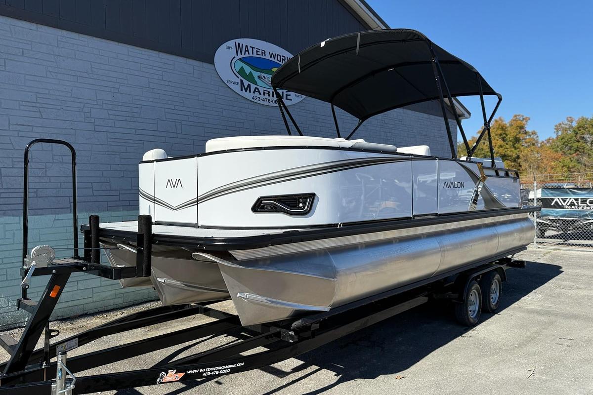 2026 Avalon 2385 LSZ QLS